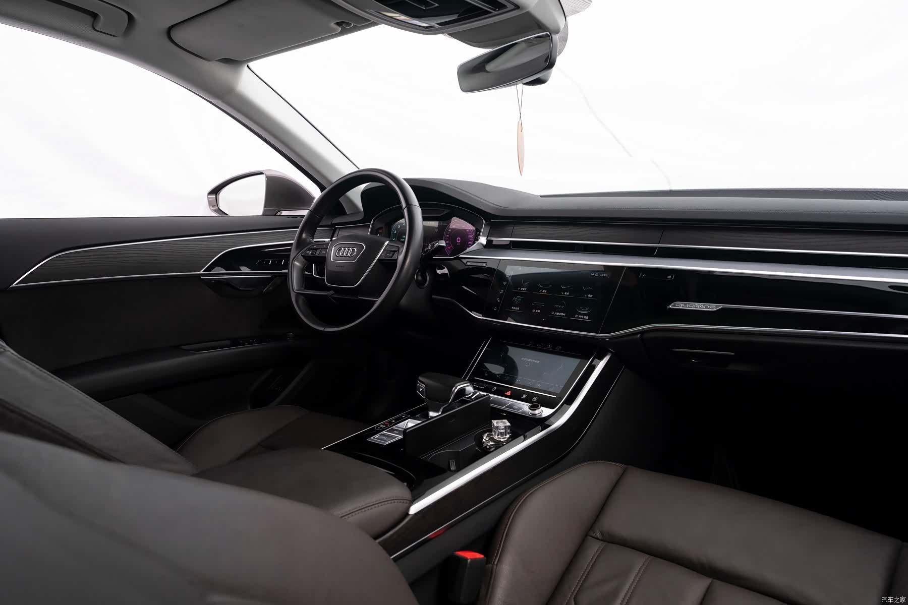 Audi A8L, 2020 12