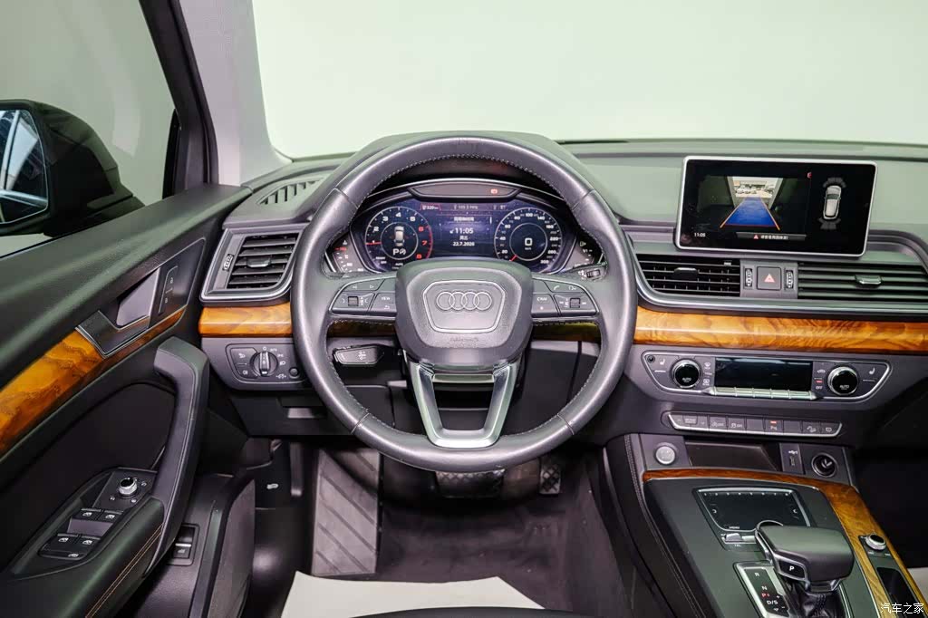 Audi Q5L, 2019 9