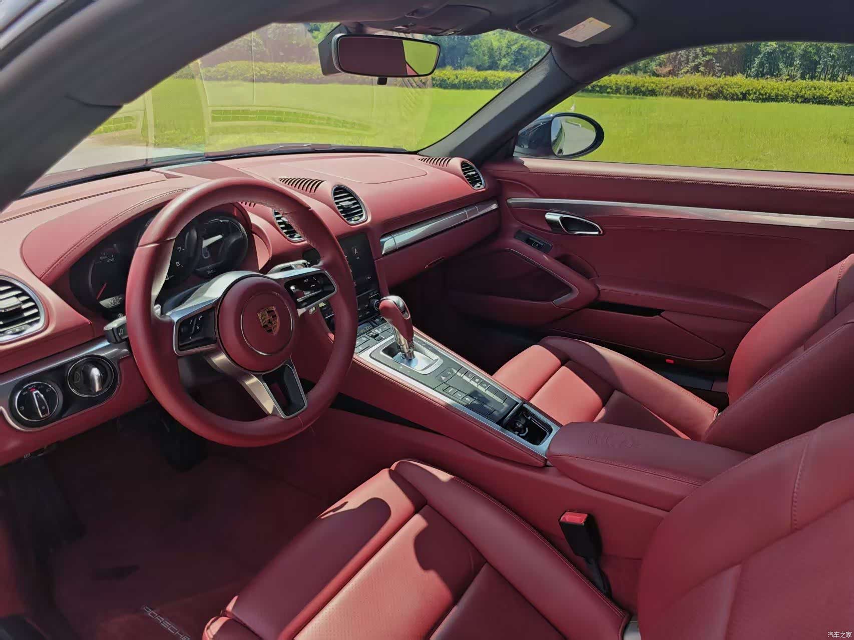 Porsche Cayman, 2023 10