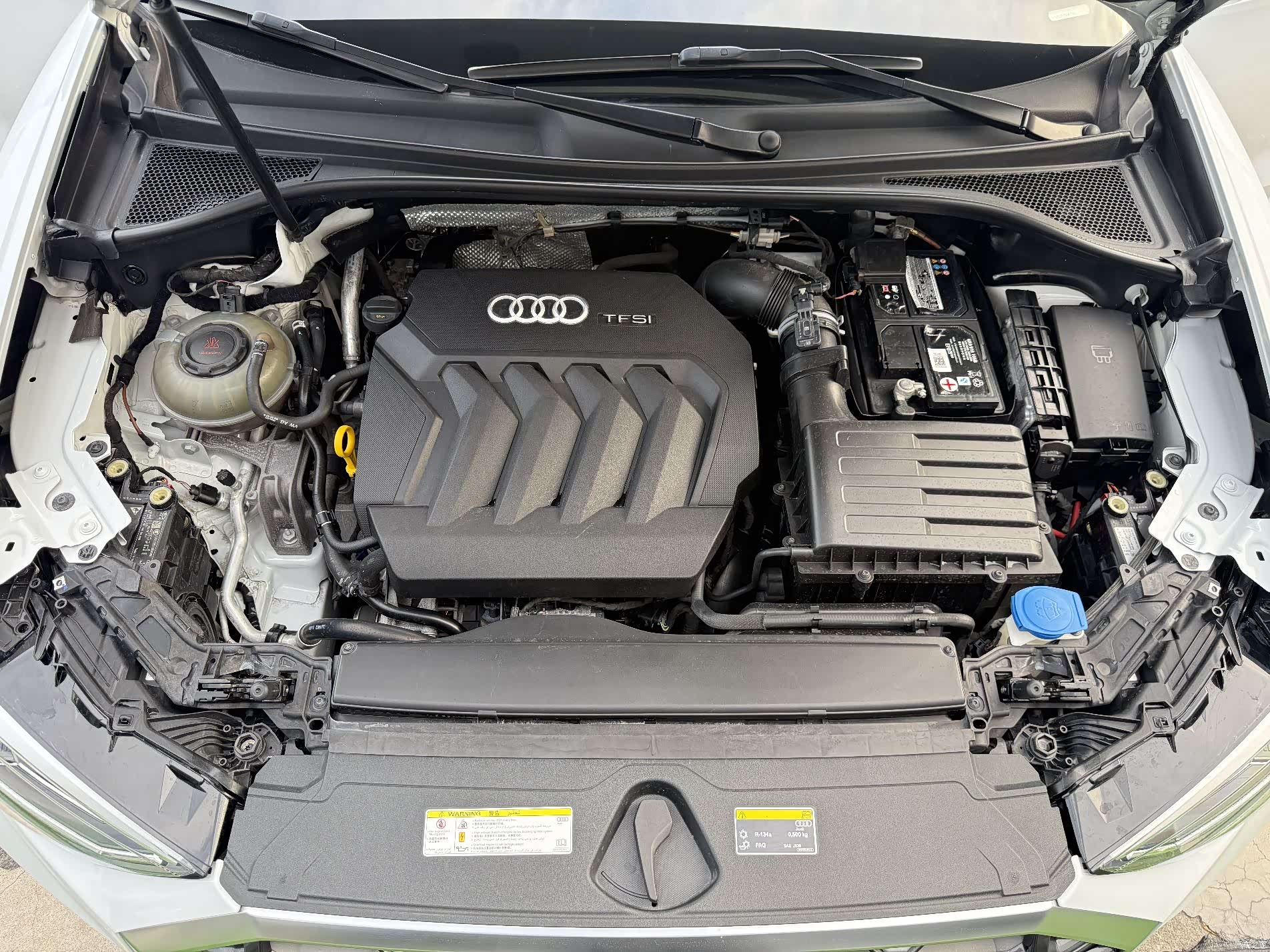 Audi Q3, 2019 9