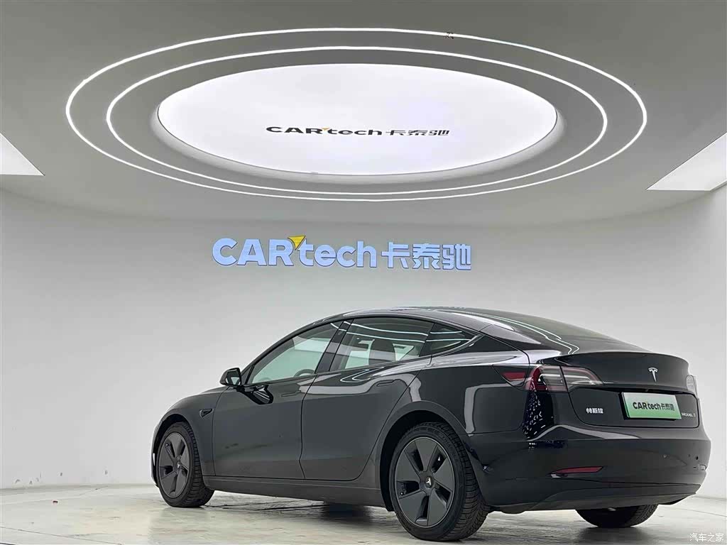 Tesla Model 3, 2023 все фото
