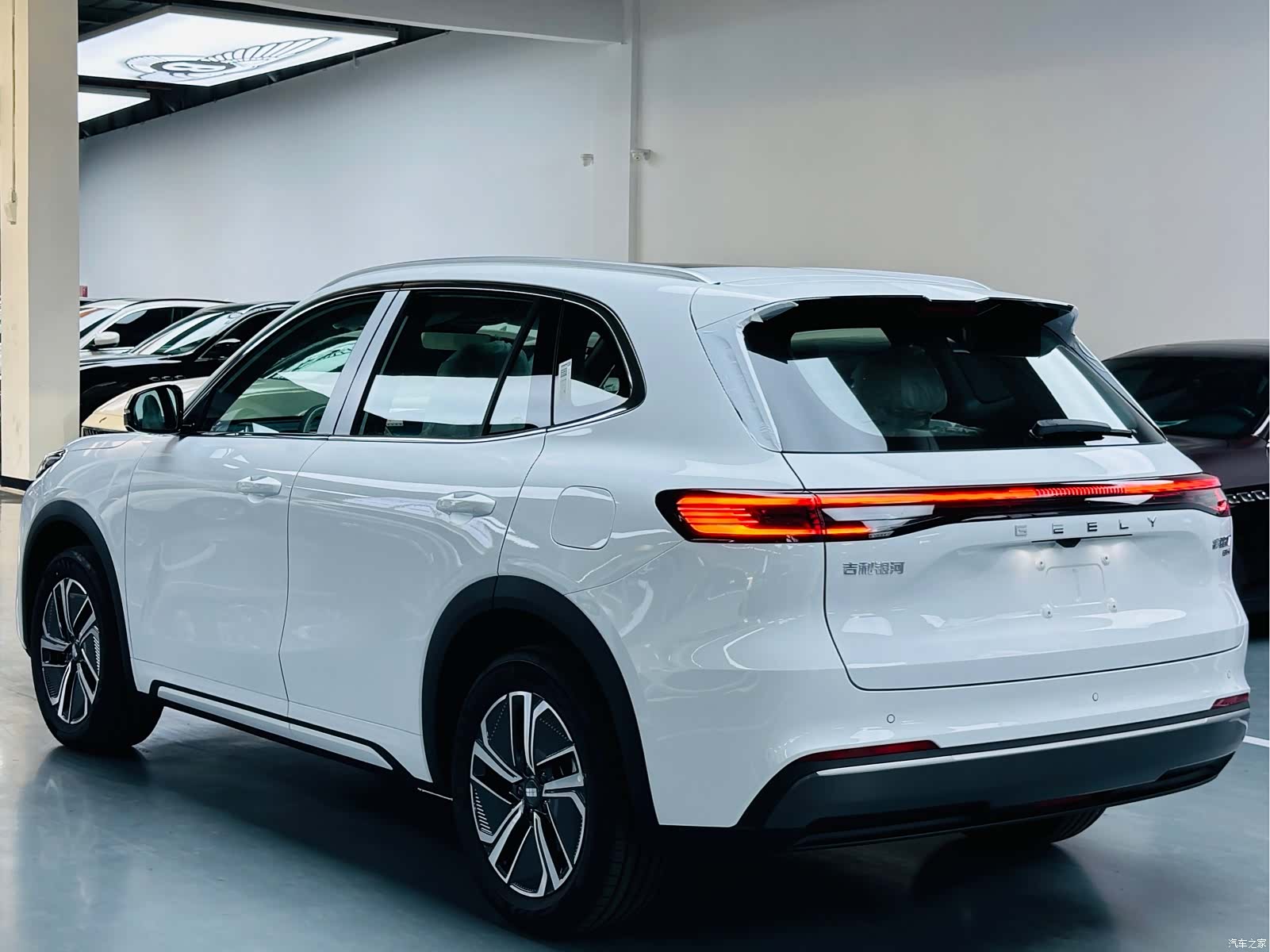 Geely 7, 2026 13