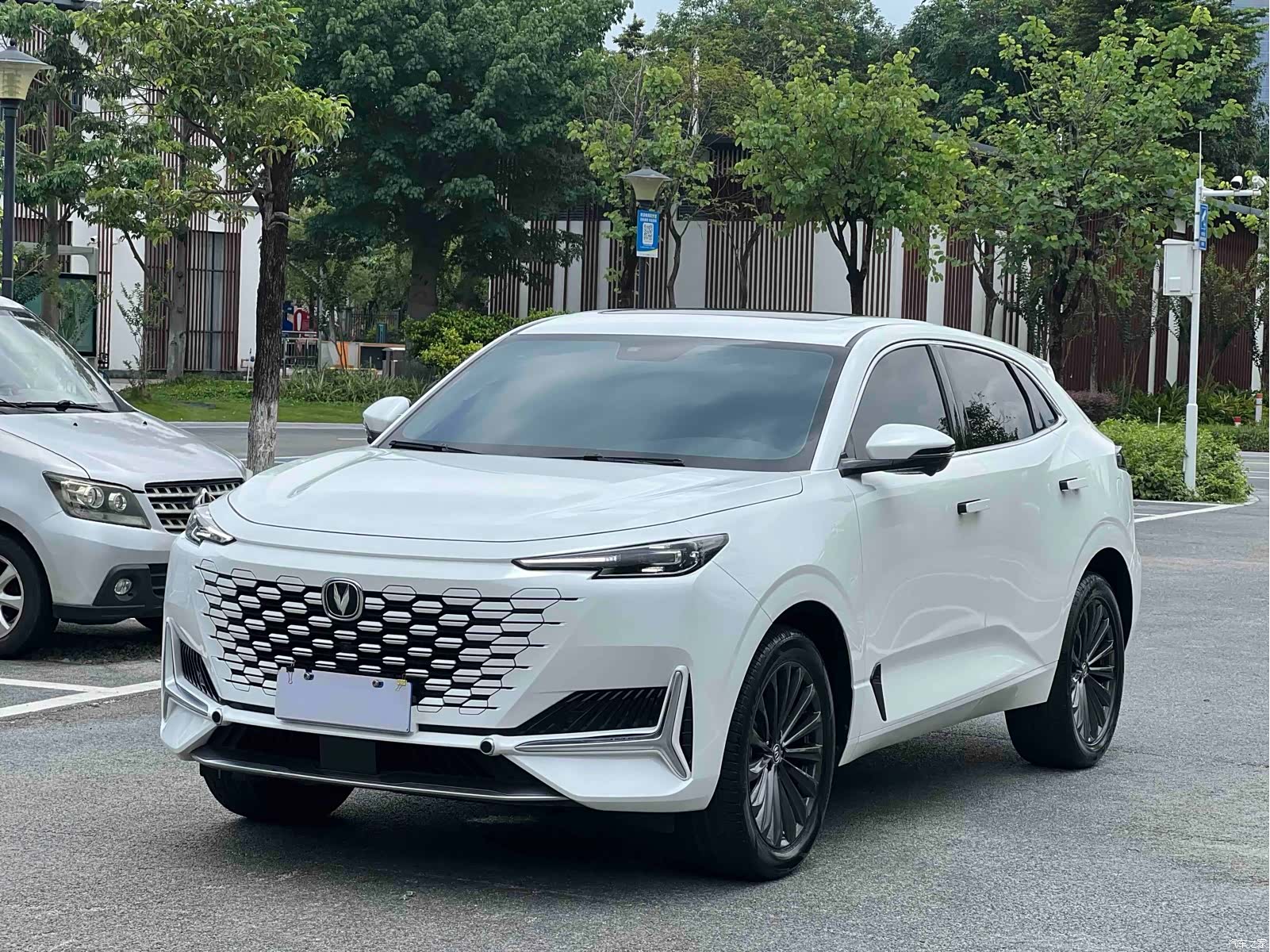 Changan UNI-K, 2021 1
