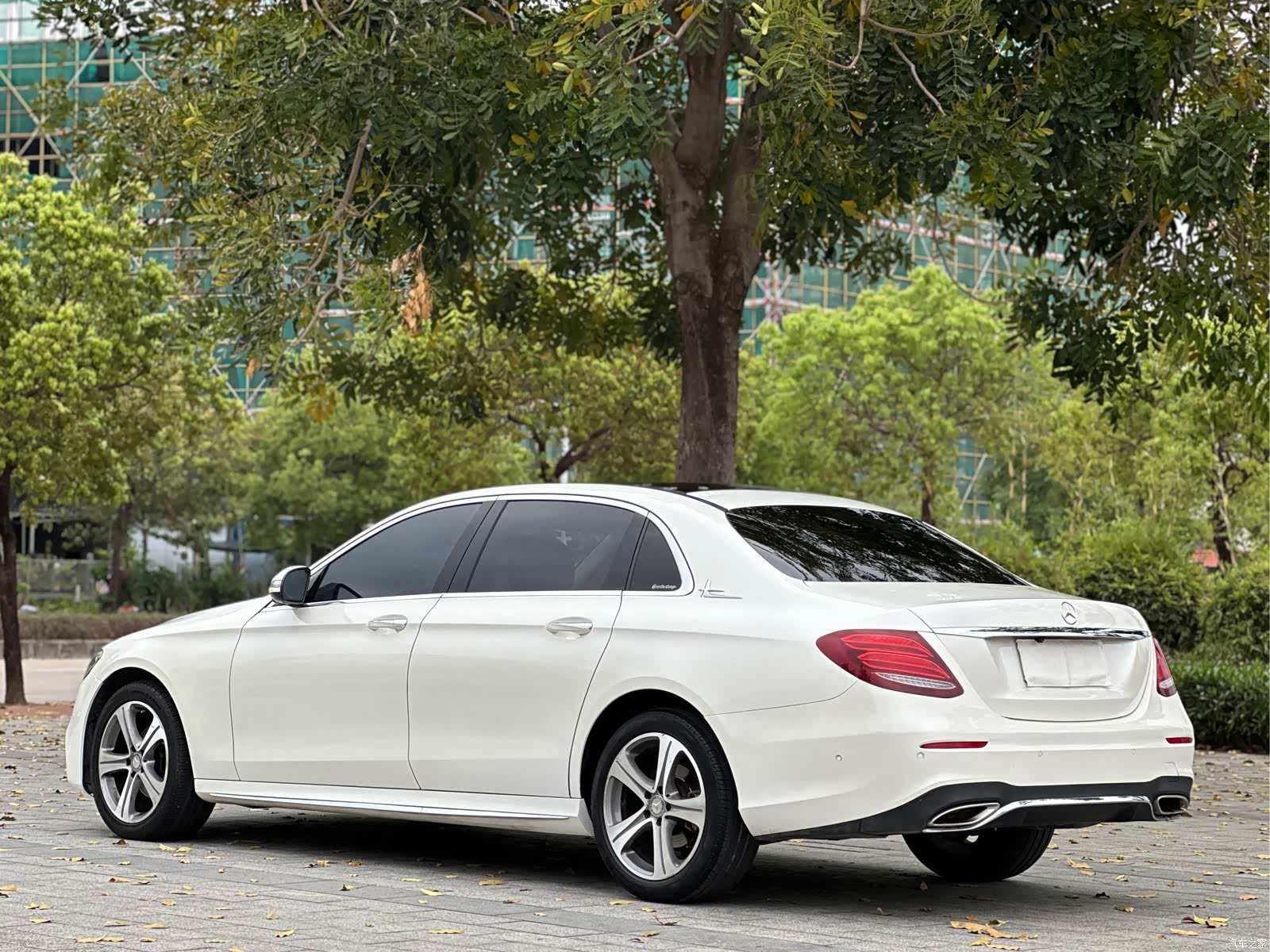 Mercedes-Benz E-Class, 2017 14