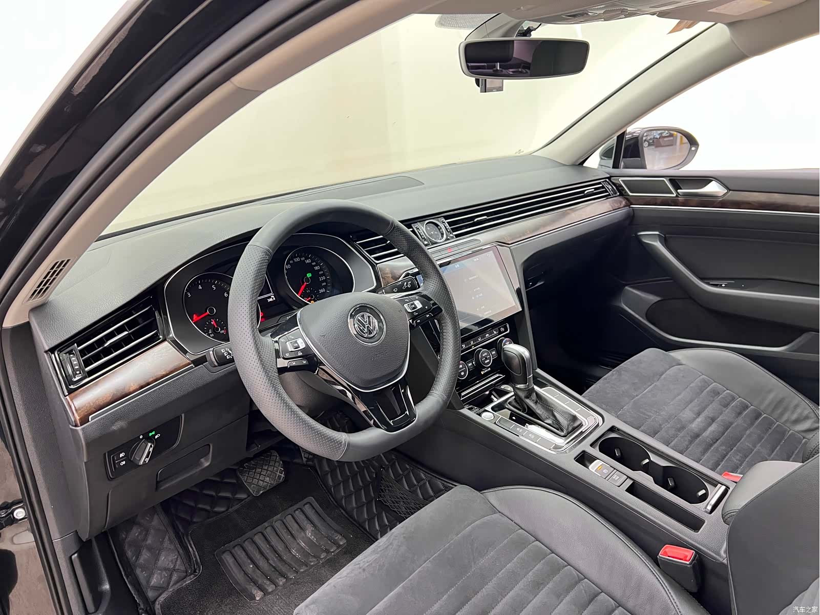 Volkswagen Magotan, 2018 15