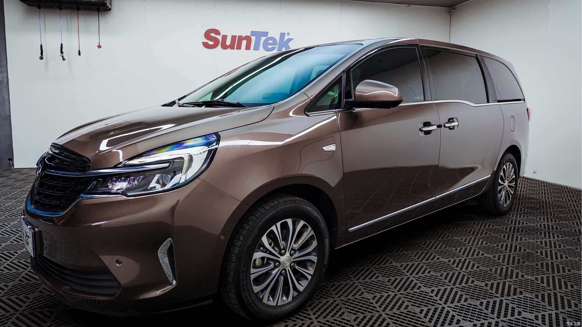 Buick GL8, 2021 2