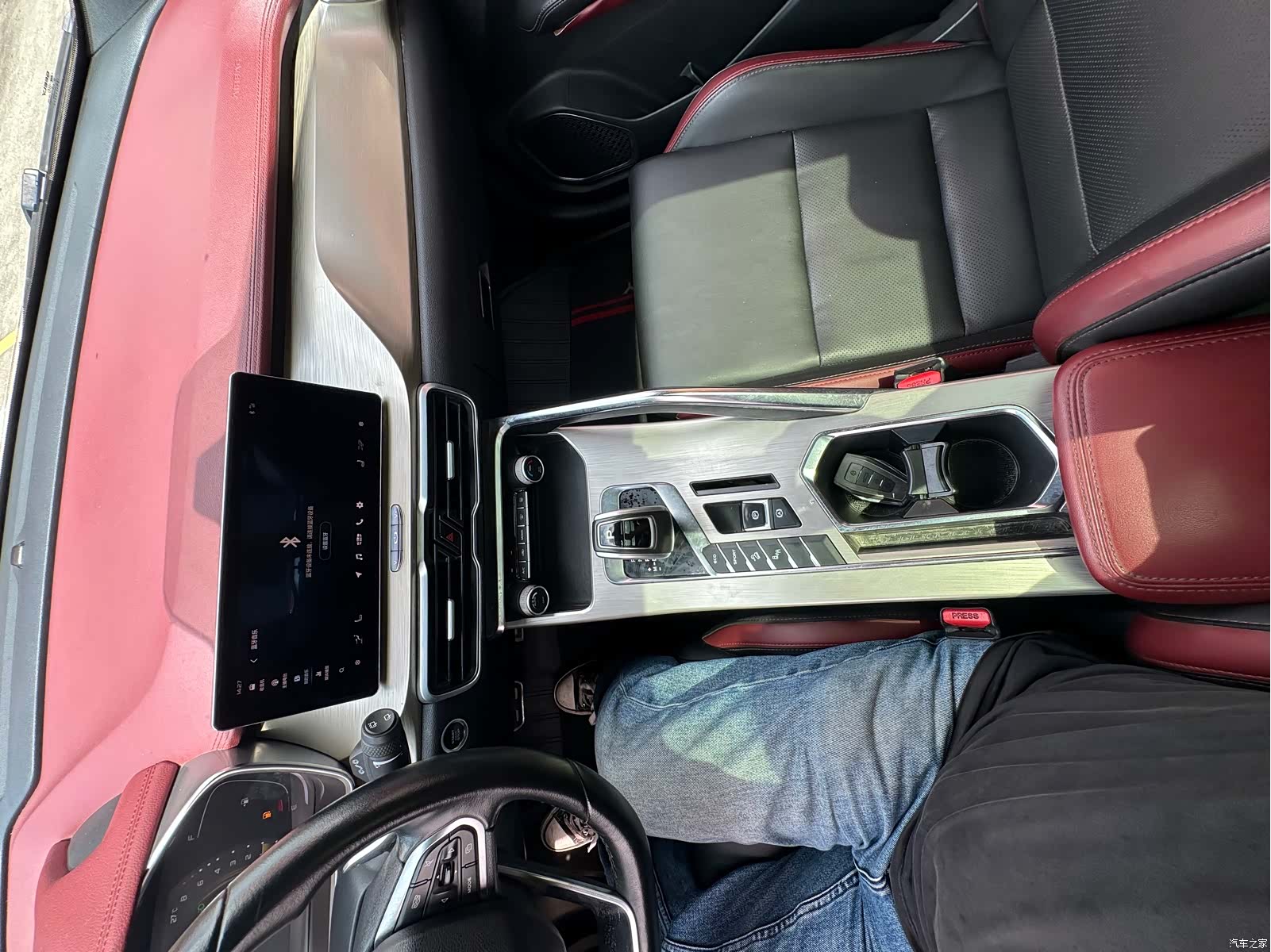 Geely Coolray, 2019 18