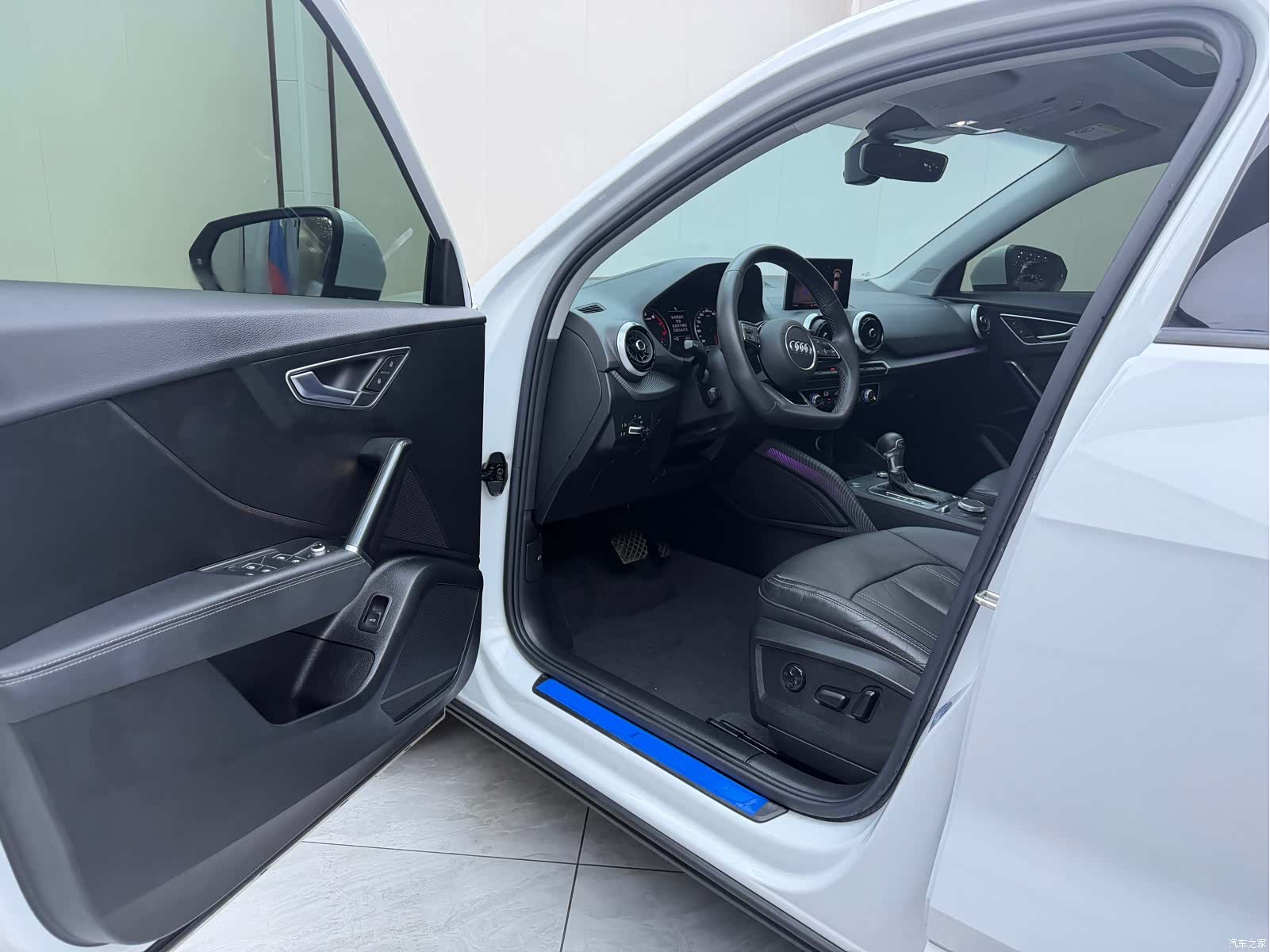 Audi Q2L, 2022 7
