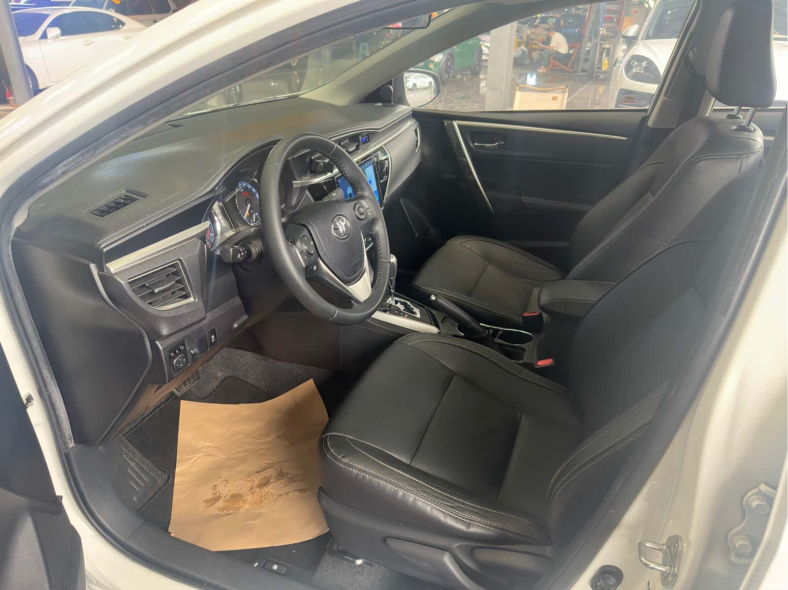 Toyota Corolla, 2016 14