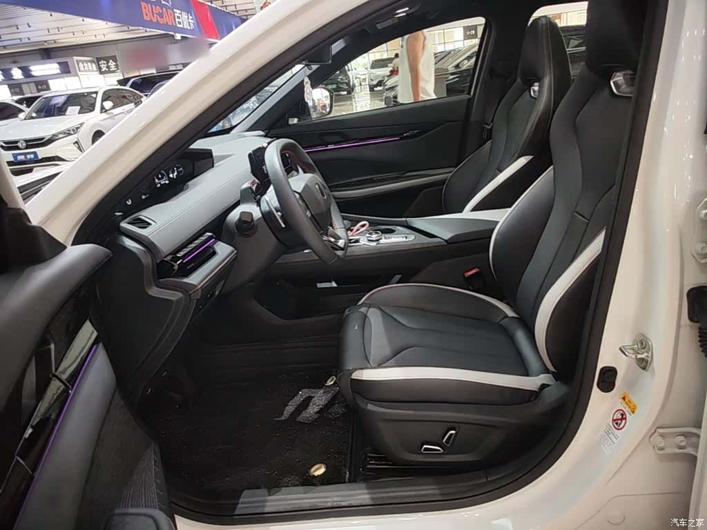 Changan UNI-V, 2023 15