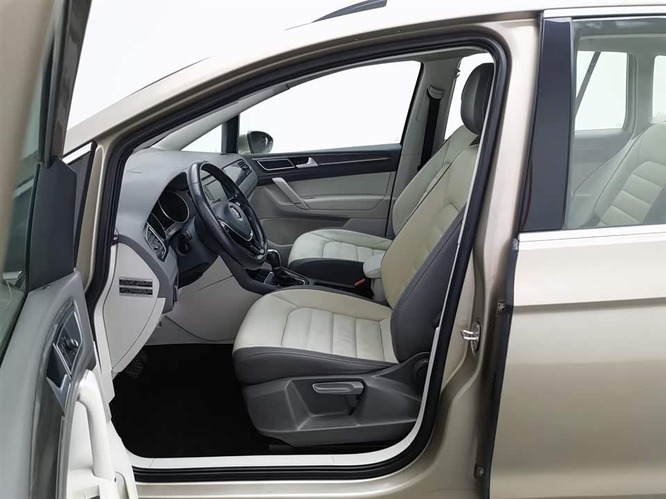 Volkswagen Golf*Jiayu