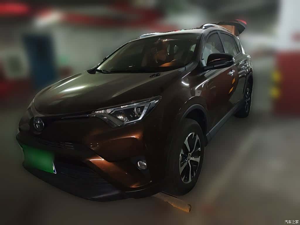 Toyota RAV4, 2017 2