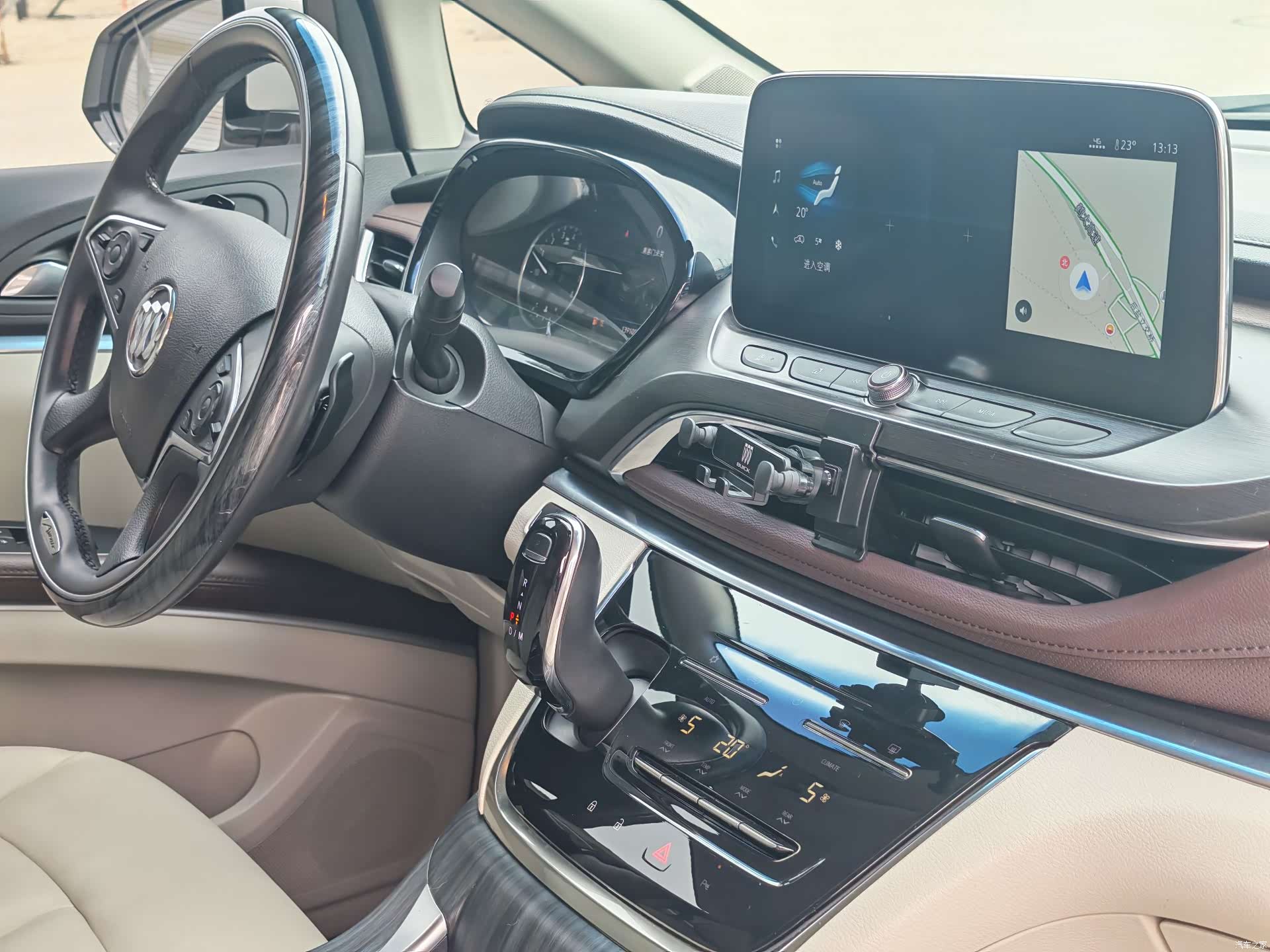Buick GL8, 2021 все фото