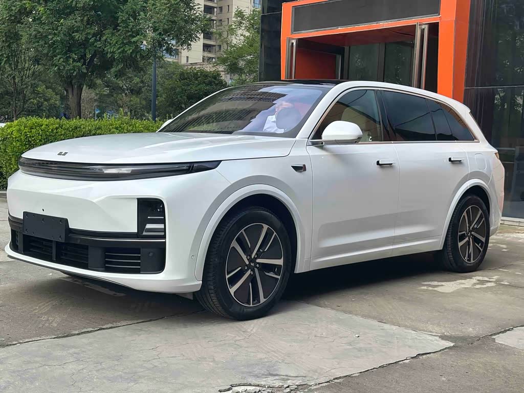 Li Auto L7