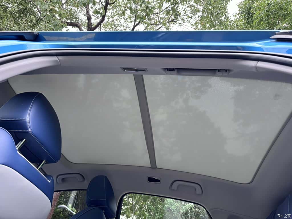 Geely Preface, 2020 15