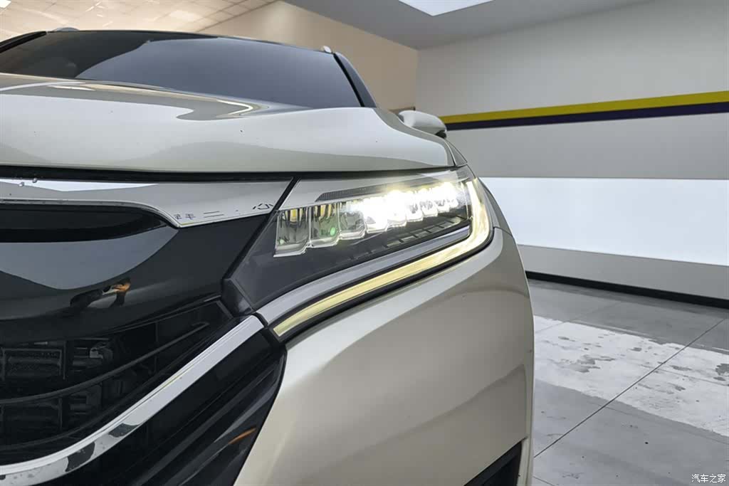 Honda UR-V, 2018 все фото