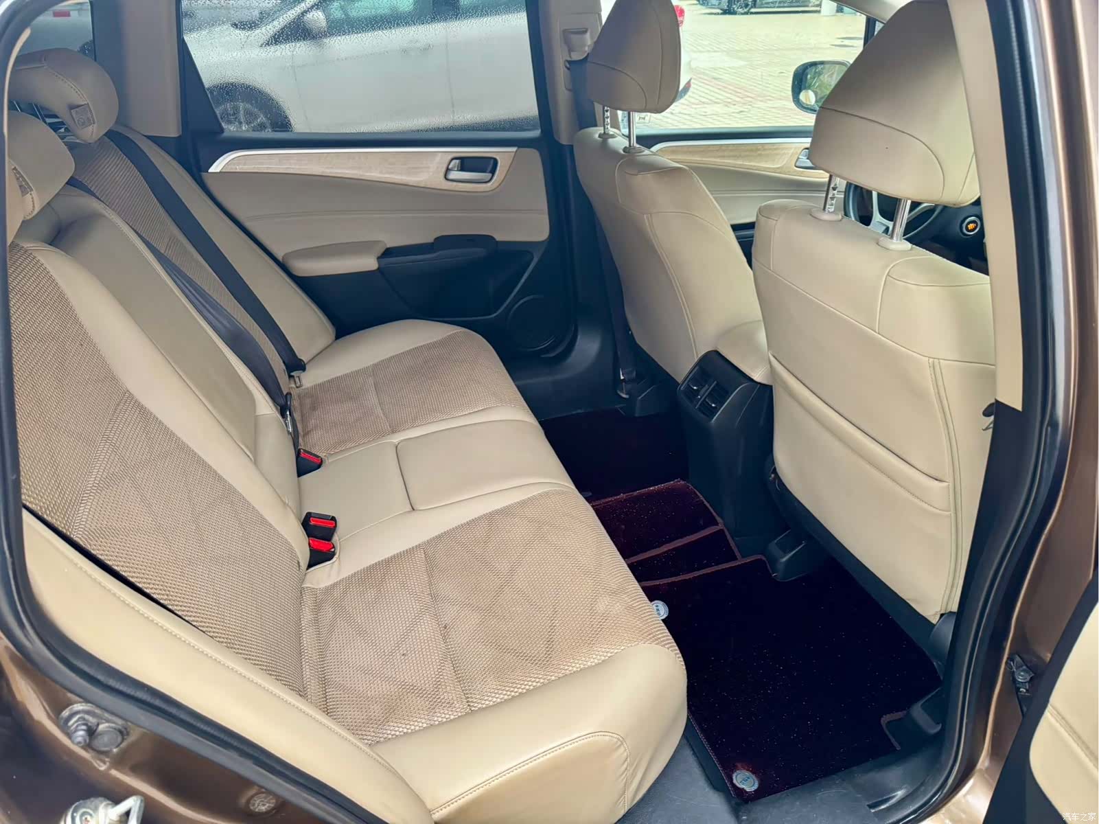 Honda Jade, 2014 10