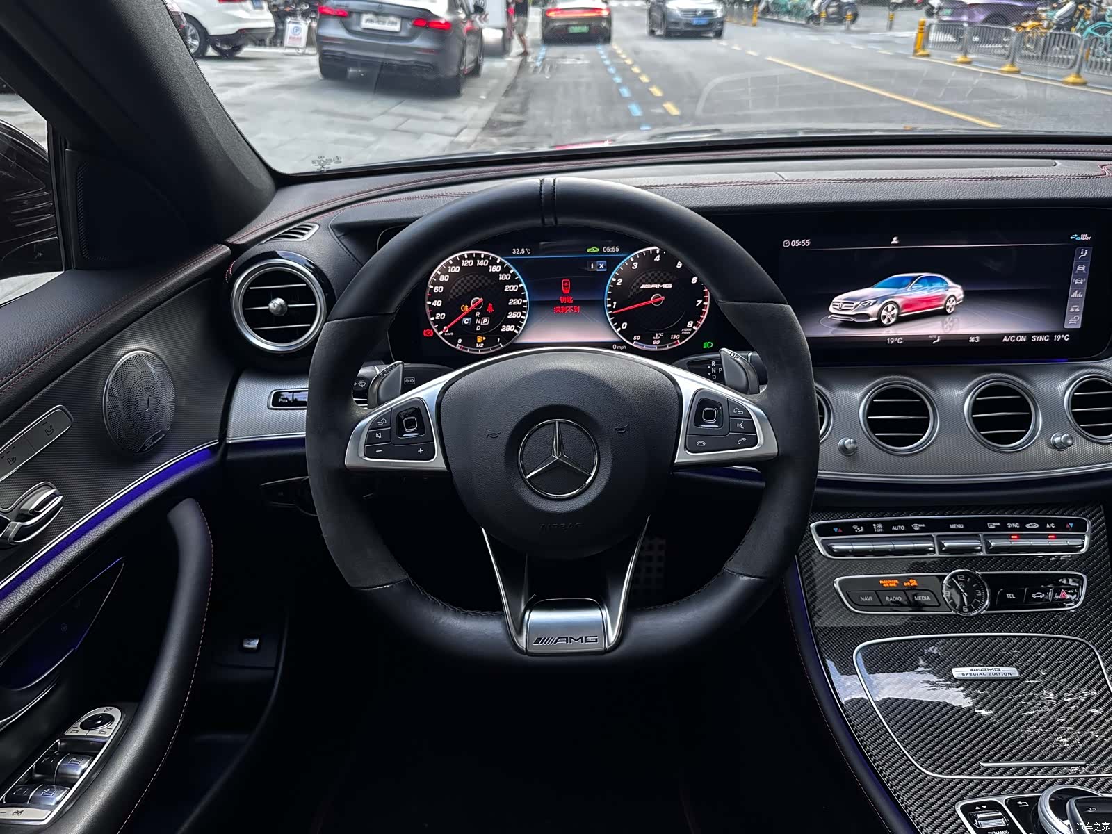 Mercedes-Benz E-Class, 2018 9