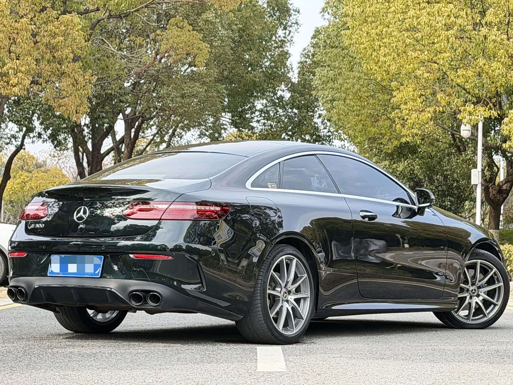 Mercedes-Benz E-Class, 2022 4