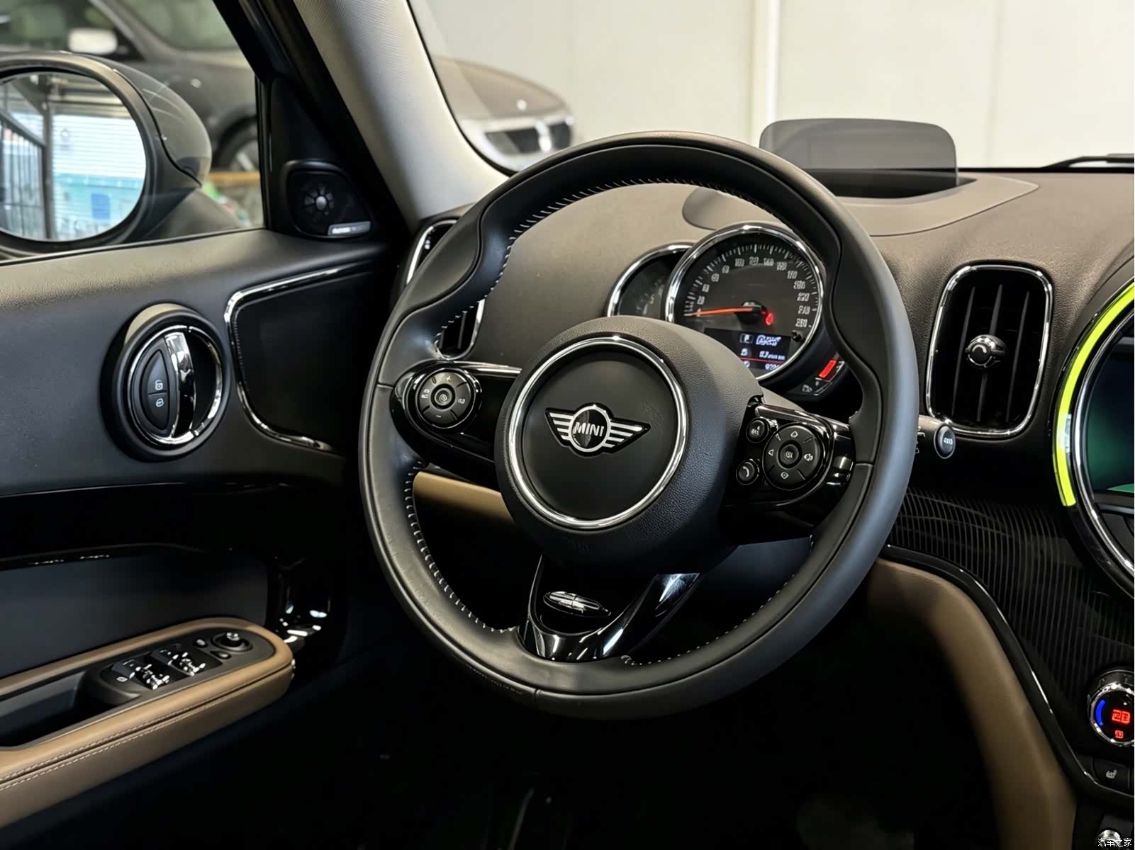 Mini Countryman, 2018 18