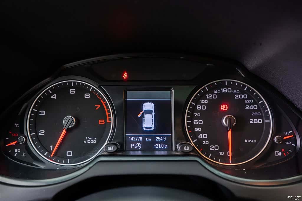 Audi Q5, 2017 13