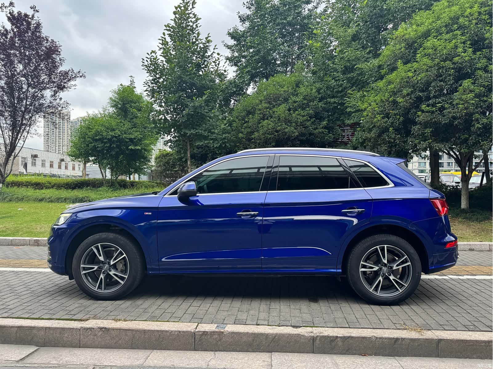 Audi Q5L, 2020 3