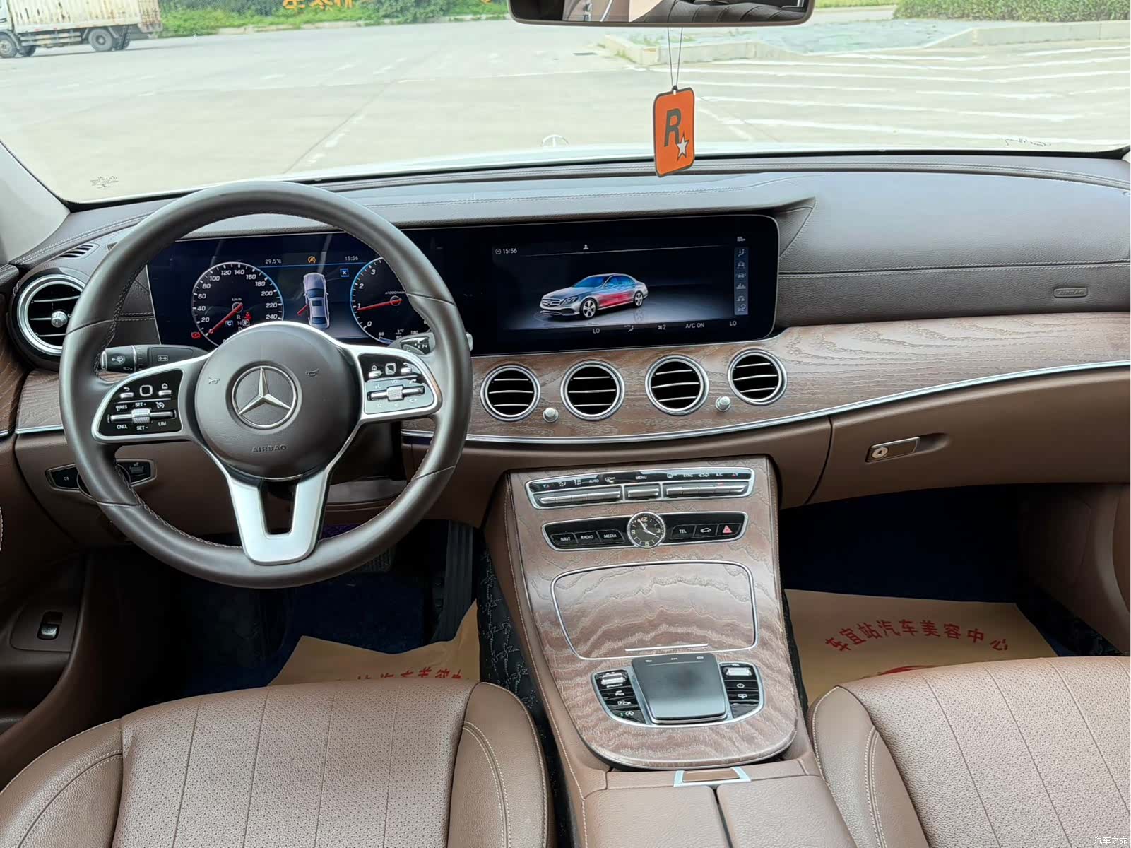 Mercedes-Benz E-Class, 2019 6