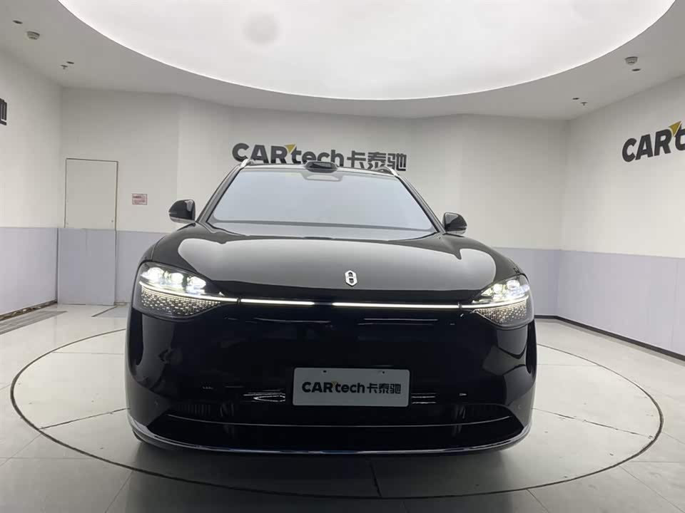 AITO Ask the world M9