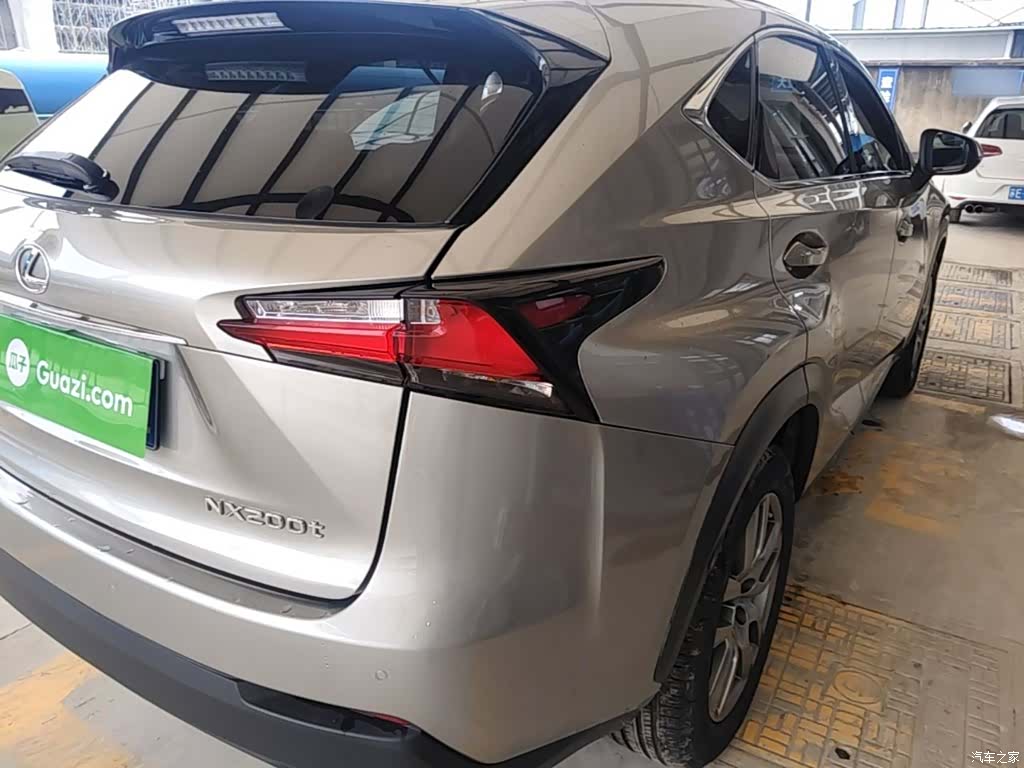 Lexus NX, 2016 8