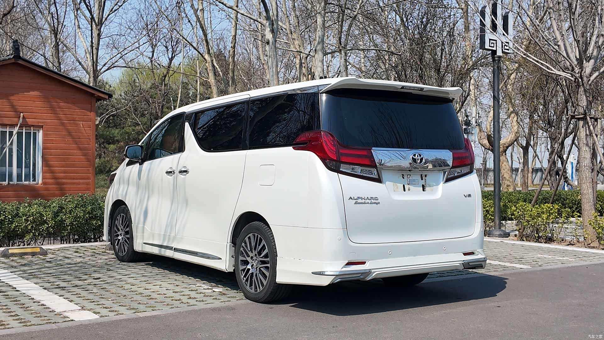 Toyota Alphard, 2017 20