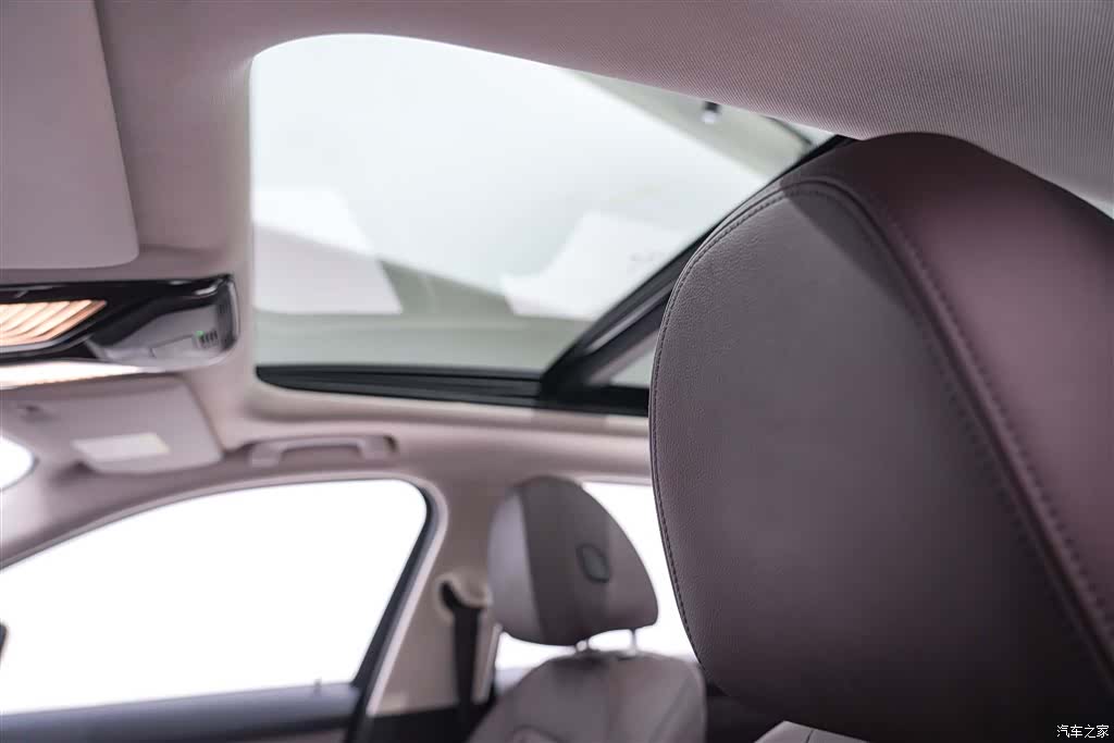 BMW 3 Series, 2023 26