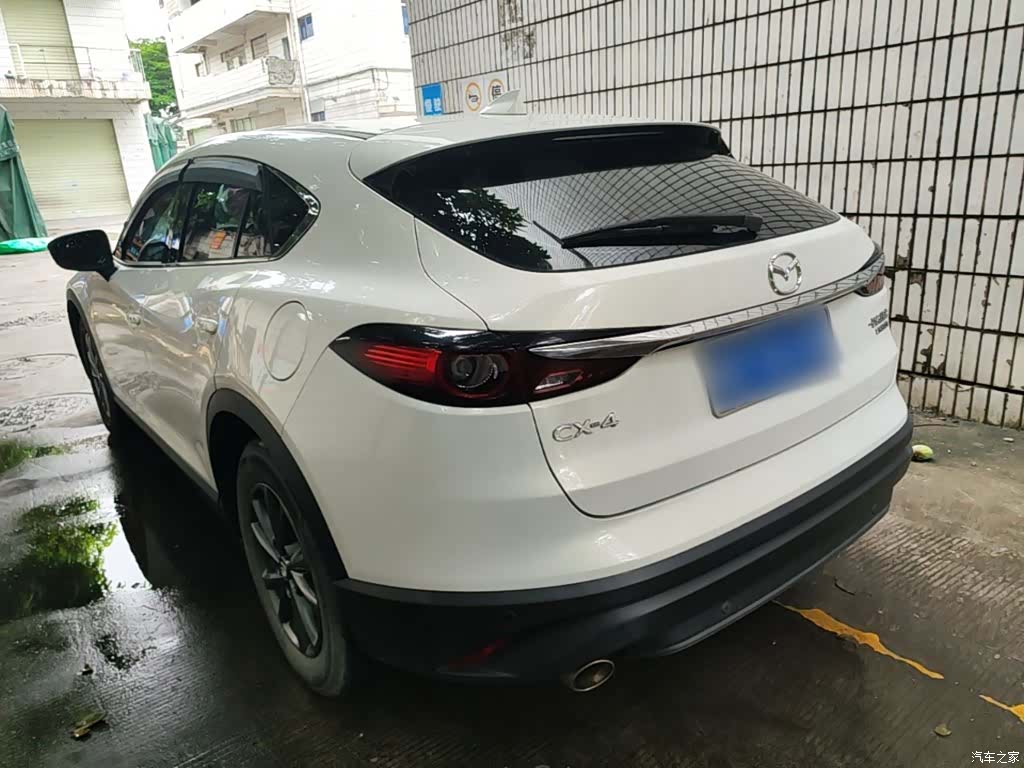 Mazda CX-4, 2020 все фото