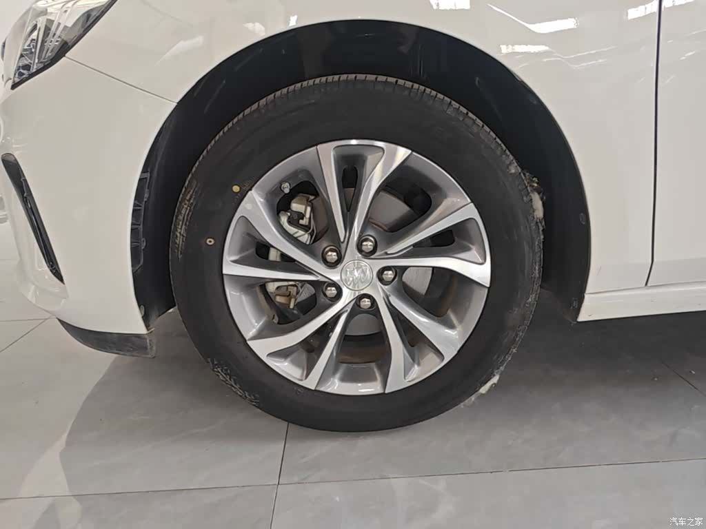 Buick Verano, 2023 23