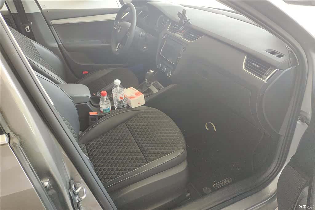 Skoda Octavia, 2018 8