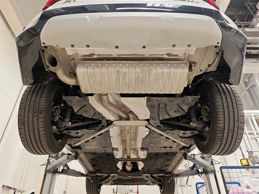 BMW X1, 2025 10