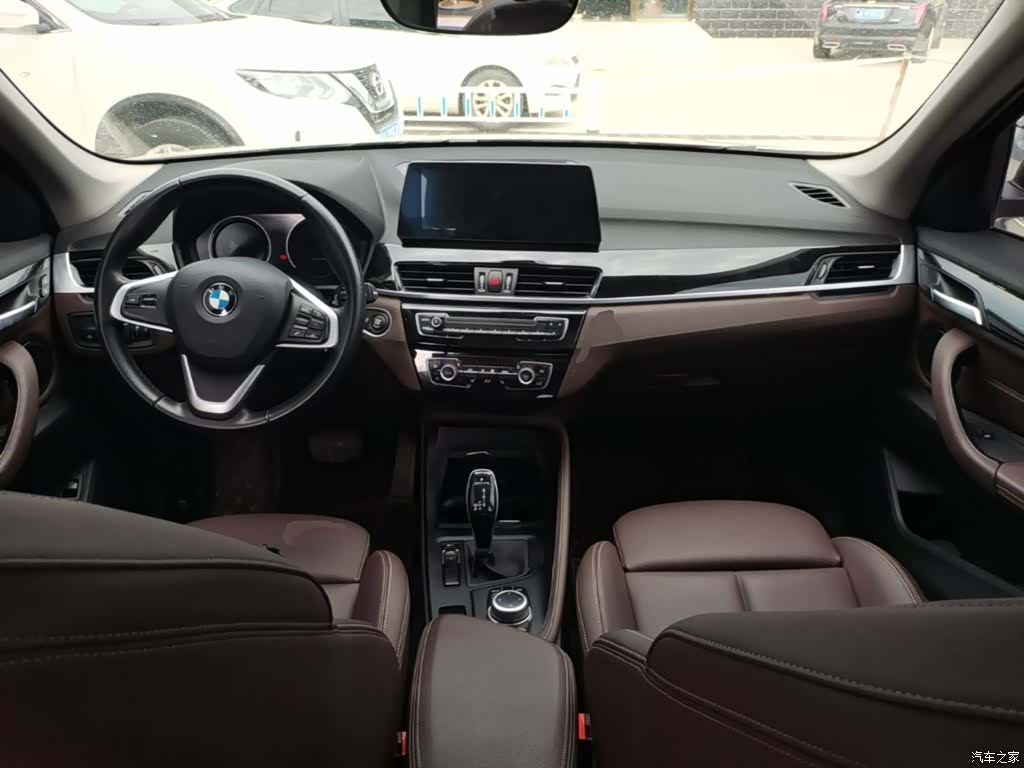 BMW X1, 2019 10