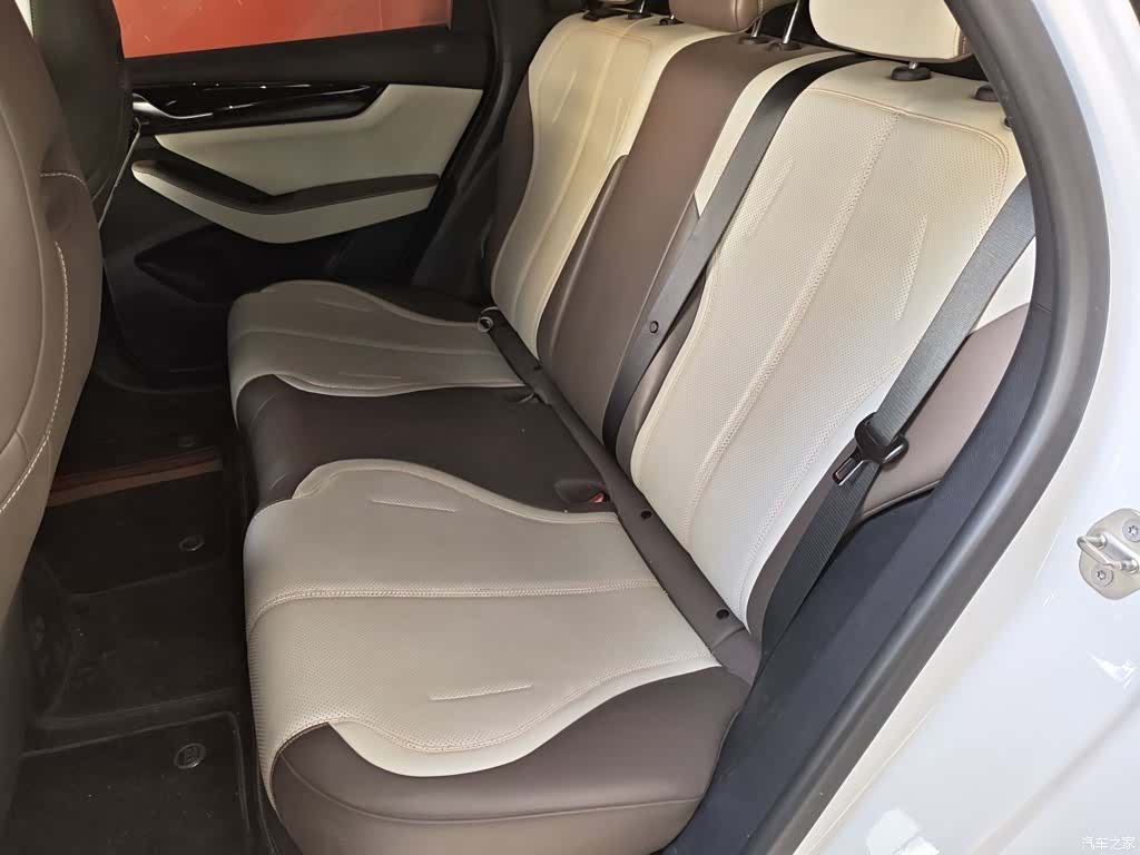 BYD Qin, 2024 17