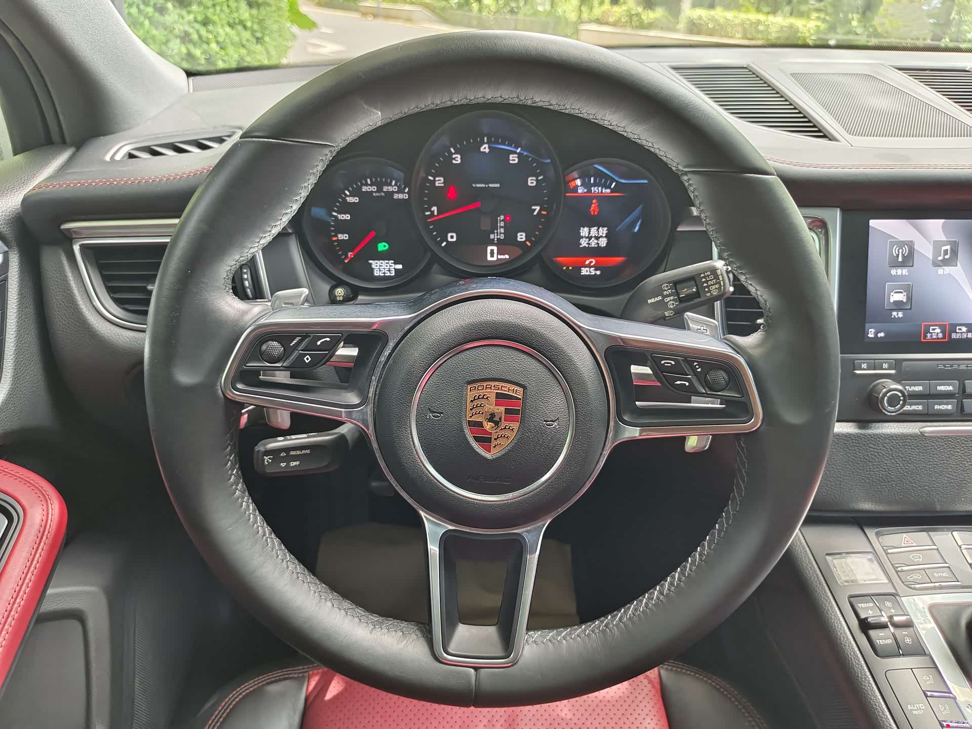 Porsche Macan, 2017 25