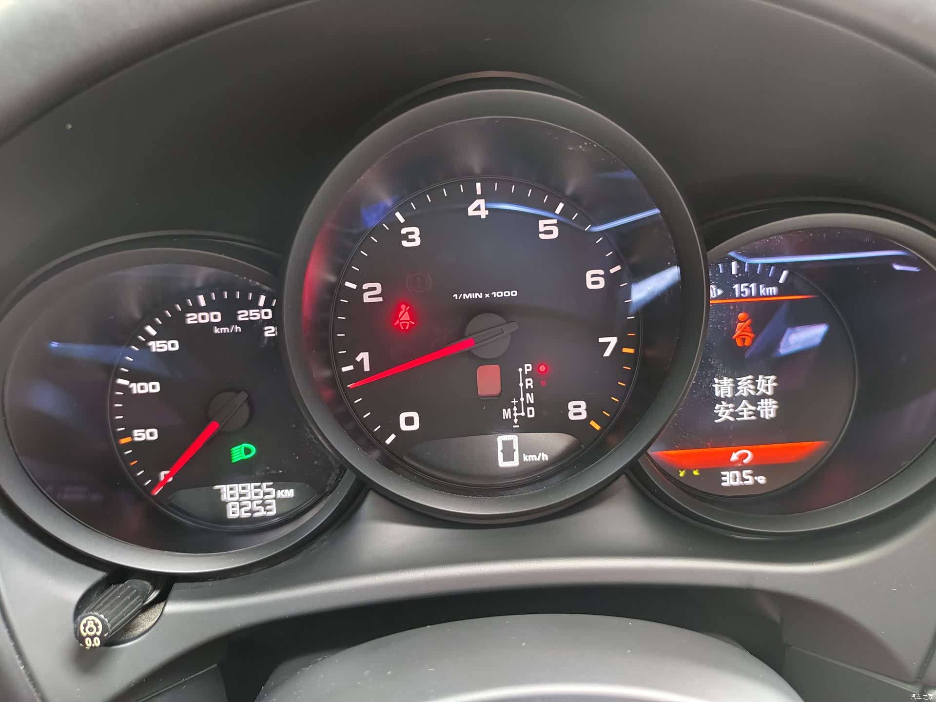 Porsche Macan, 2017 26