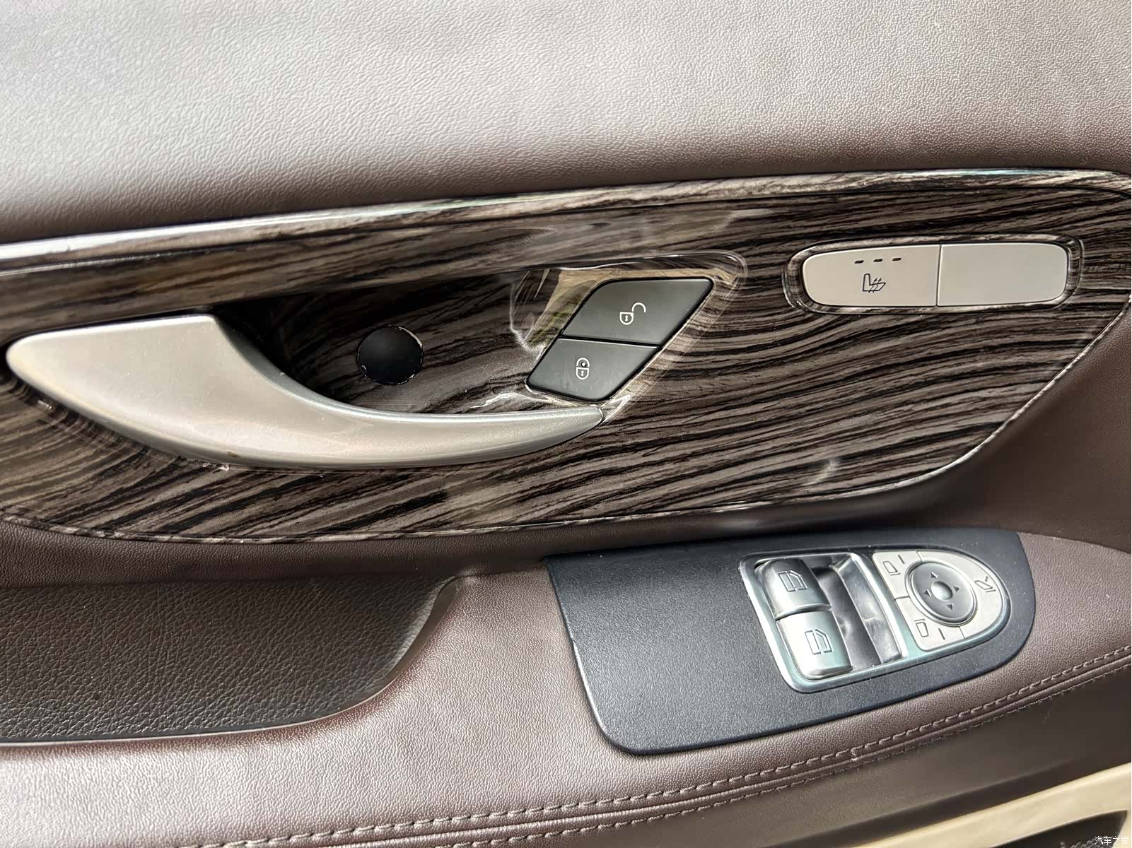 Mercedes-Benz V-Class, 2018 22
