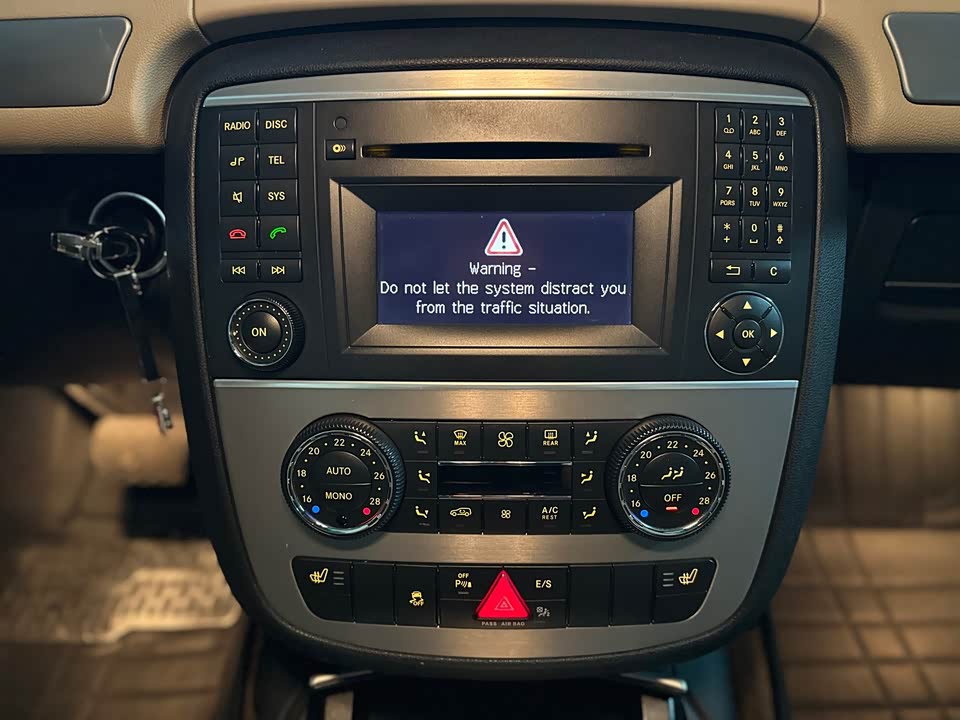 Mercedes-Benz R-class