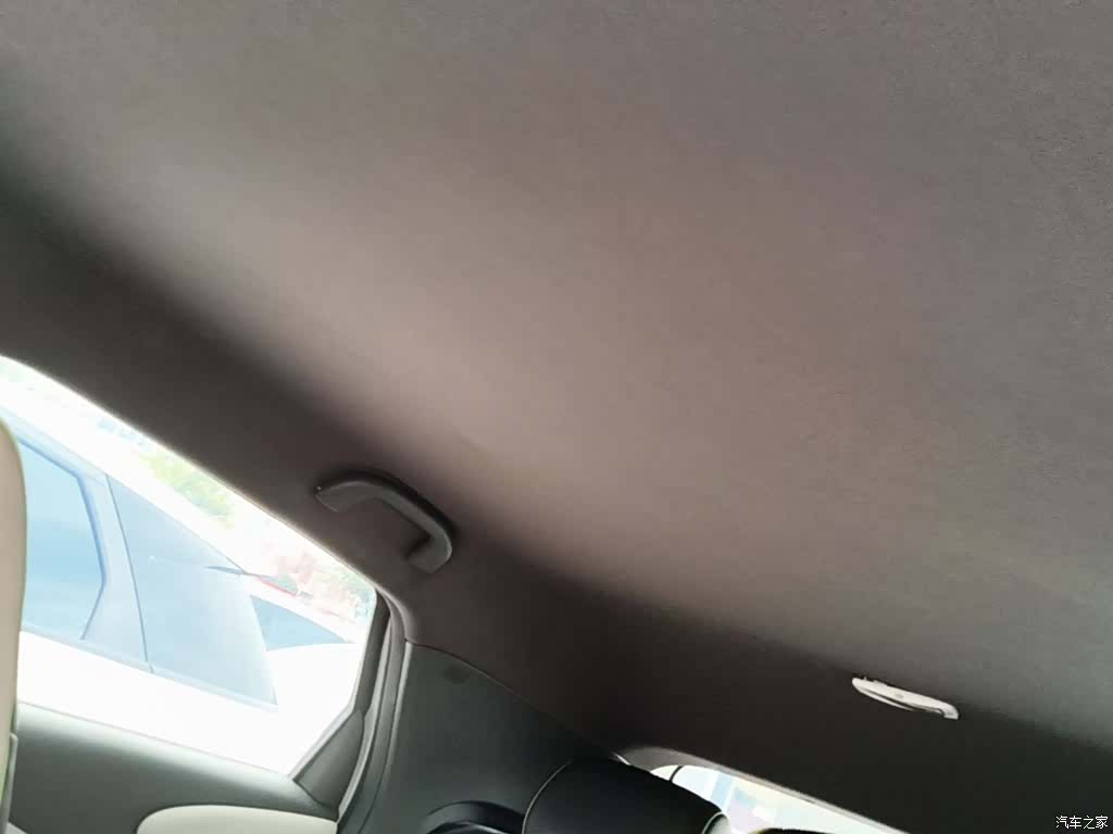BYD Dolphin, 2022 18