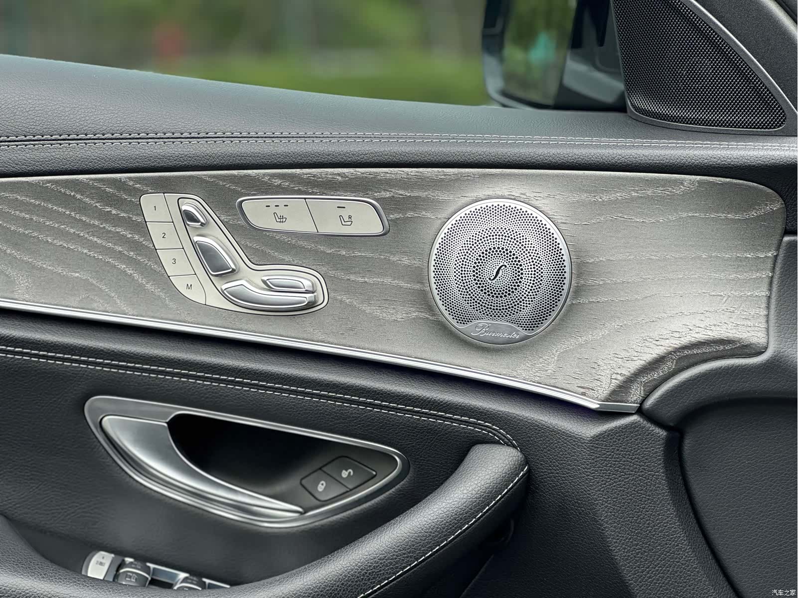 Mercedes-Benz E-Class, 2020 11