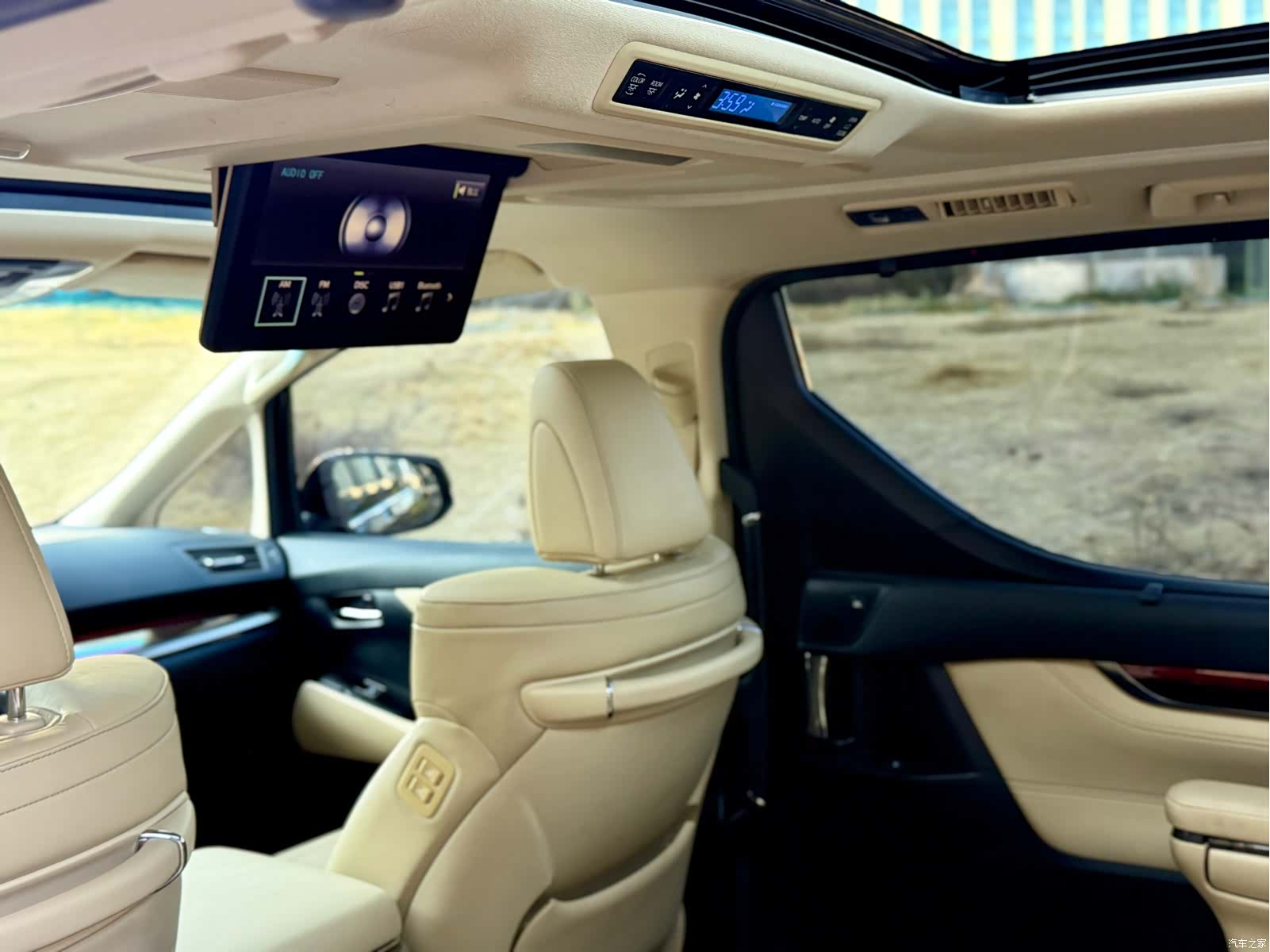 Toyota Alphard, 2017 20