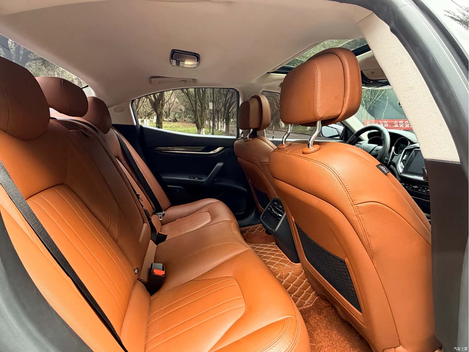 Maserati Ghibli, 2017 14