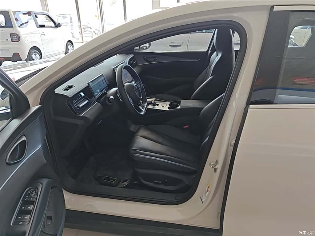 BYD Seal, 2025 15