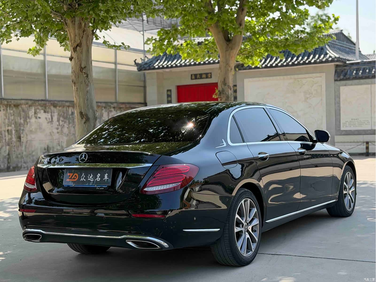 Mercedes-Benz E-Class, 2019 14
