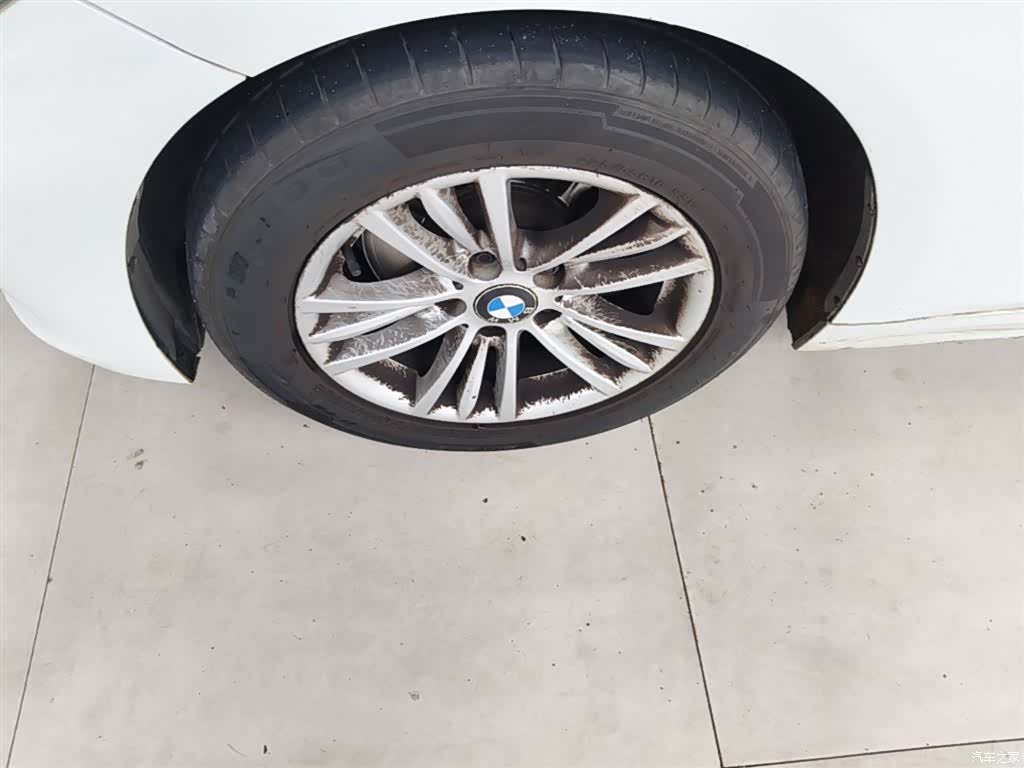 BMW 3 Series, 2014 23