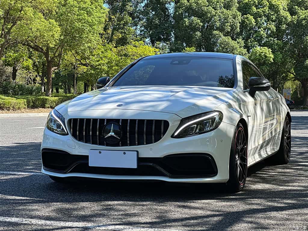 Mercedes-Benz C-Class, 2018 1