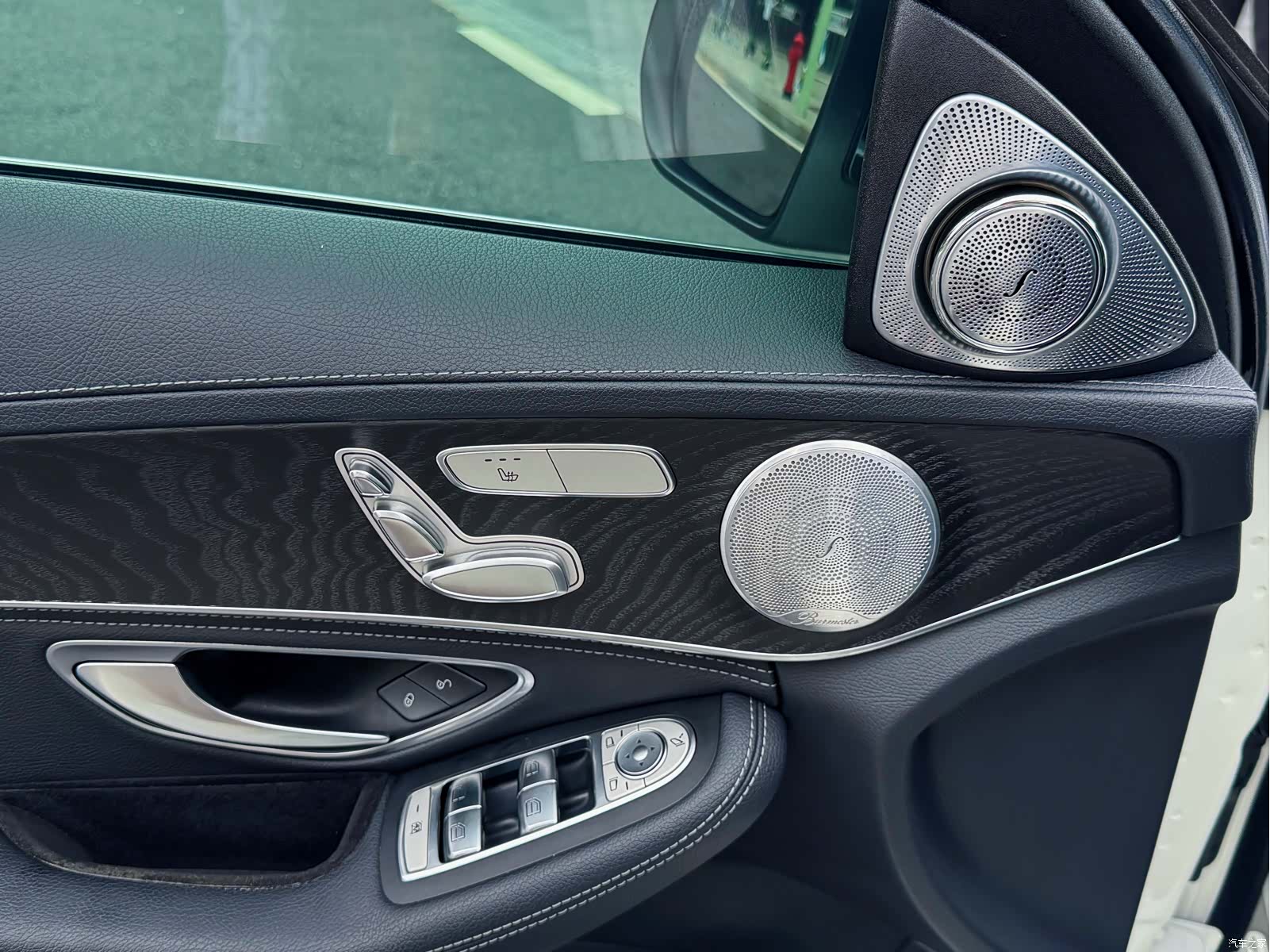Mercedes-Benz C-Class, 2019 6